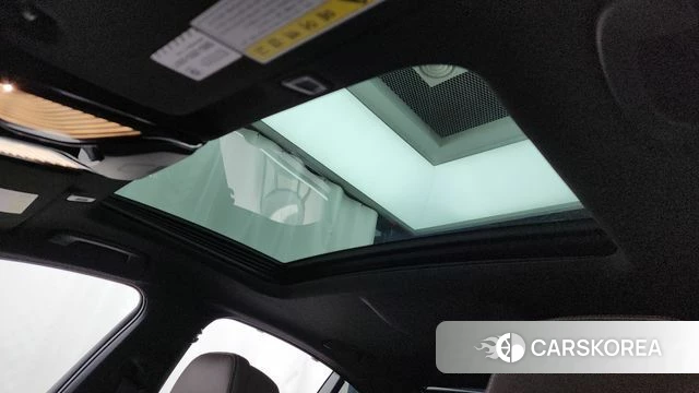 BMW 5 Series (G30) id 3844630 из Кореи 9