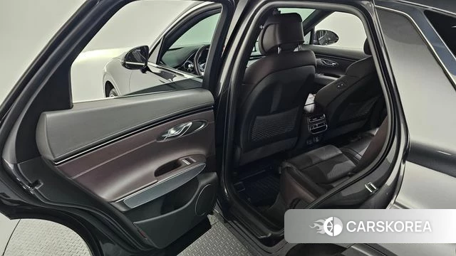 Genesis GV70 id 4202657 из Кореи 9