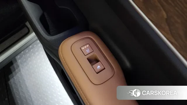 Hyundai Santa Fe (MX5) id 3052872 из Кореи 9