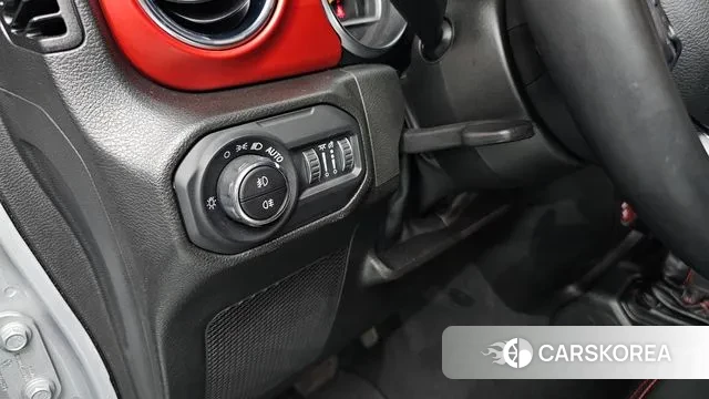 Jeep Wrangler (JL) id 3052904 из Кореи 9