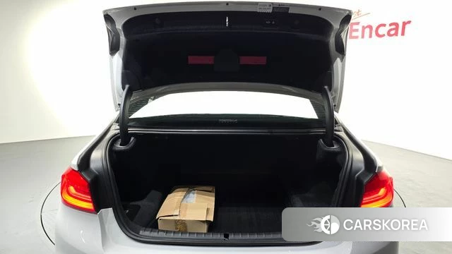 BMW 5 Series (G30) id 4619927 из Кореи 9