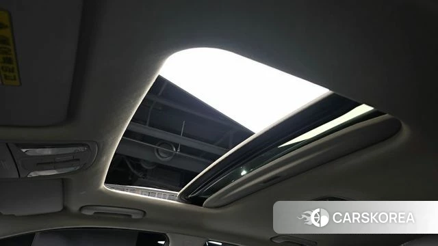 Kia Niro EV id 4900354 из Кореи 9