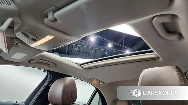 Mercedes-Benz E-Class W213 id 4764715 из Кореи 9