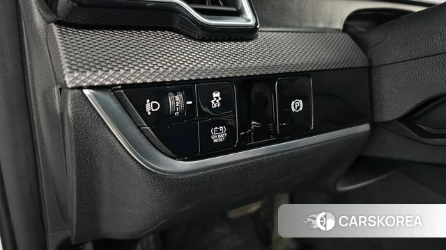 Kia Sportage 5th Generation Hybrid id 3865357 из Кореи 9