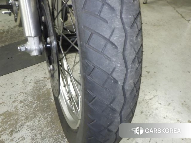 Yamaha SR400 id 4236858 из Японии 9
