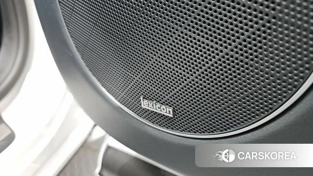 Genesis GV70 id 3891776 из Кореи 9