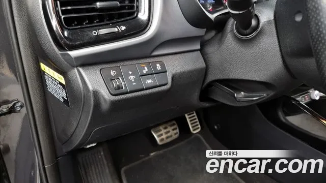 Kia Stonic id 2835154 из Кореи 9