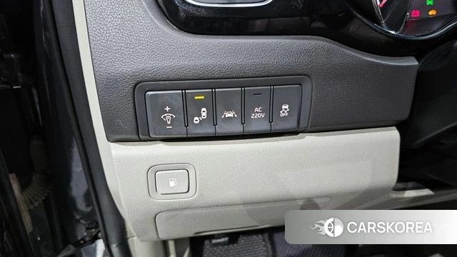 Kia All New Carnival id 3917560 из Кореи 9