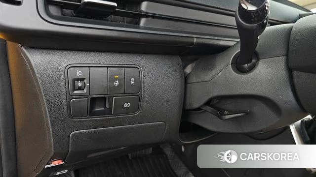 Hyundai Staria id 4349344 из Кореи 9