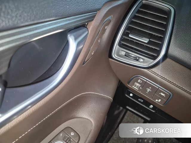 Hyundai Grandeur IG id 3925051 из Кореи 9