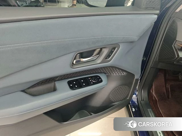Nissan ARIYA id 4290616 из Китая 9