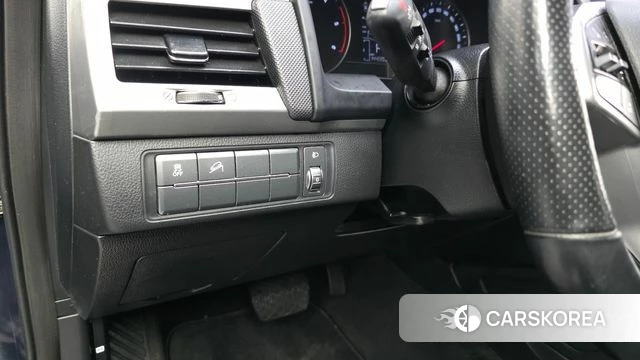 Ssangyong Rexton Sports id 3845306 из Кореи 9