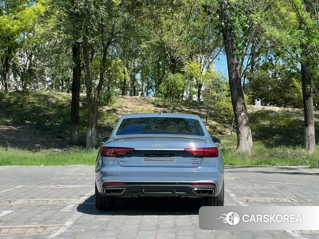 Audi A4L id 4259604 из Китая 9