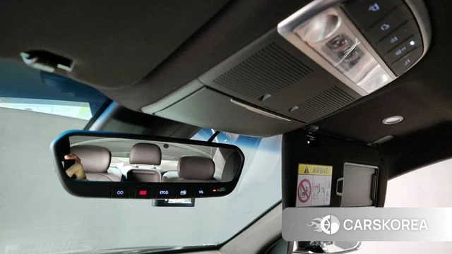 Genesis G90 id 3860378 из Кореи 9