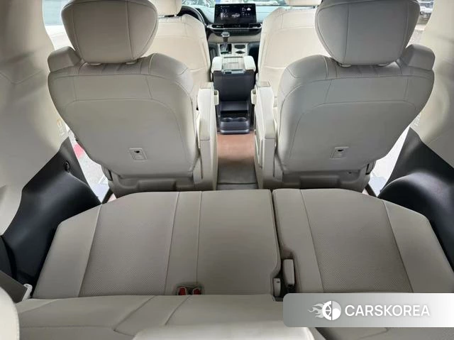 Toyota Saina id 4261182 из Китая 9