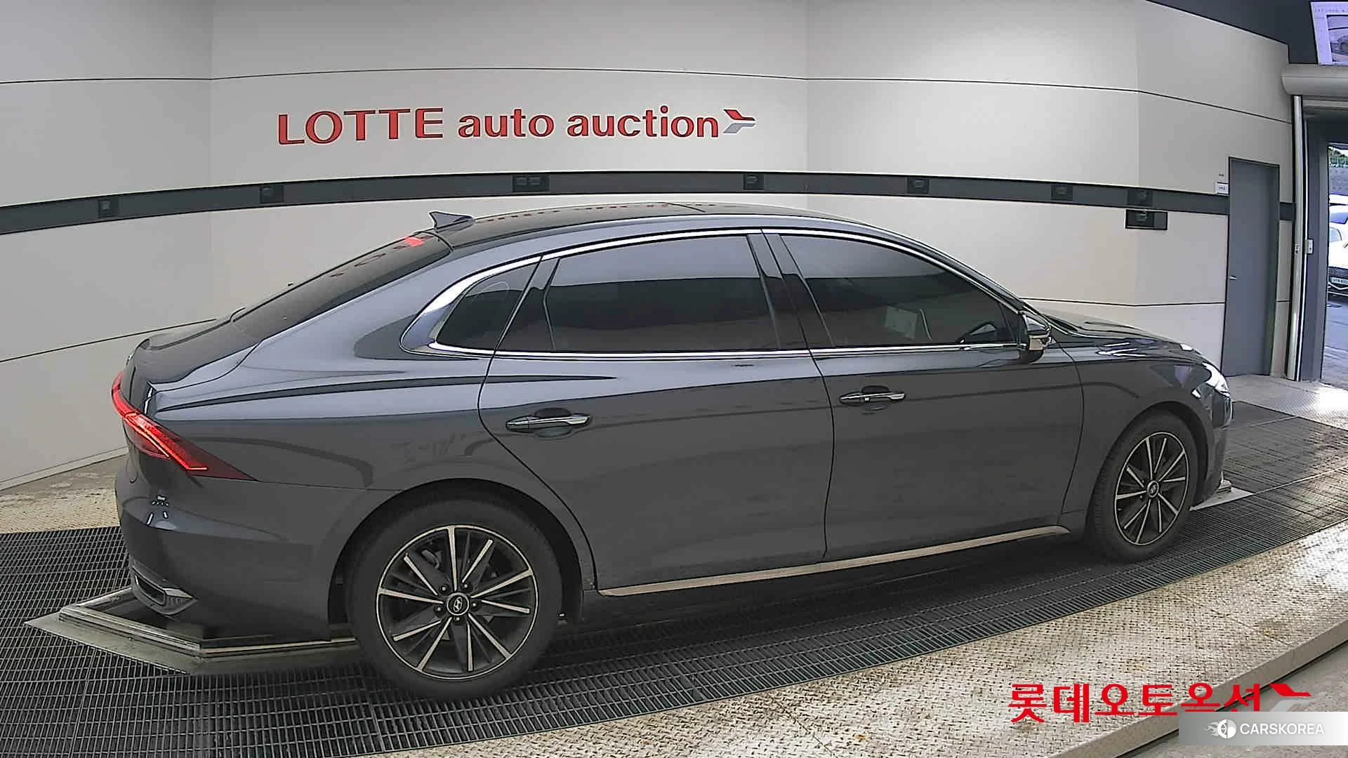 Hyundai Grandeur id 4296792 из Кореи 9