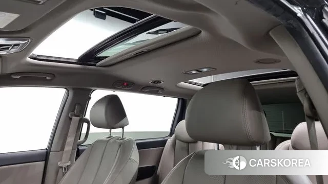 Kia The New Carnival id 3324825 из Кореи 9