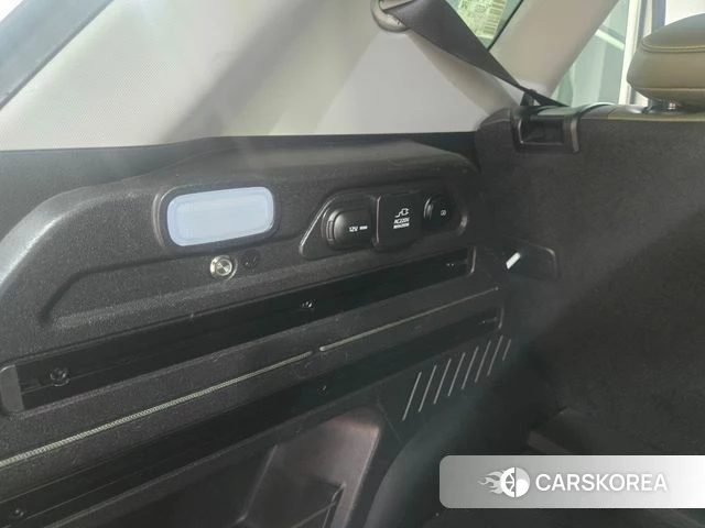 Kia Seltos id 4445843 из Кореи 9