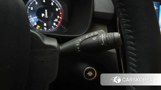 Volvo XC40 id 3833641 из Кореи 9