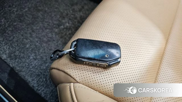 Kia K7 Premier id 4594846 из Кореи 9