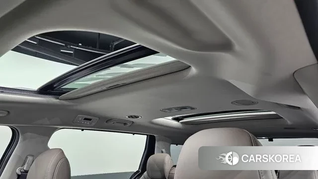 Kia The New Carnival 4th Generation id 3523304 из Кореи 9