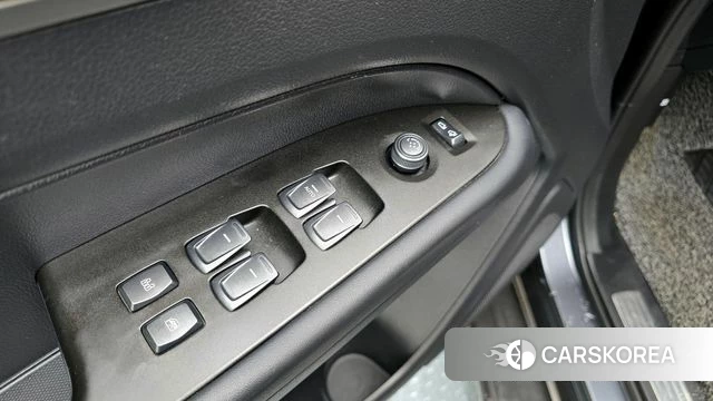 Ssangyong Rexton Sports id 3867515 из Кореи 9