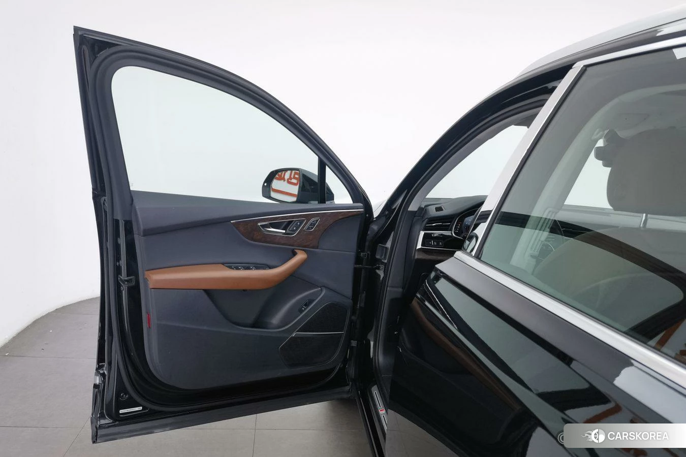 Audi Q7 id 4510575 из Китая 9