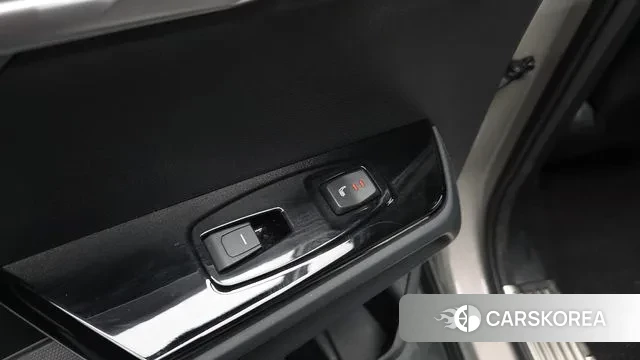 Ssangyong Torres EVX id 3751437 из Кореи 9