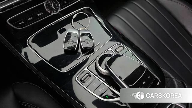 Mercedes-Benz E-Class W213 id 4595536 из Кореи 9