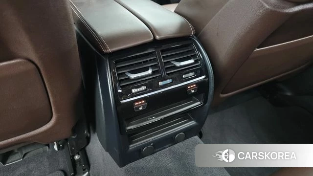 BMW 5 Series (G30) id 4746738 из Кореи 9