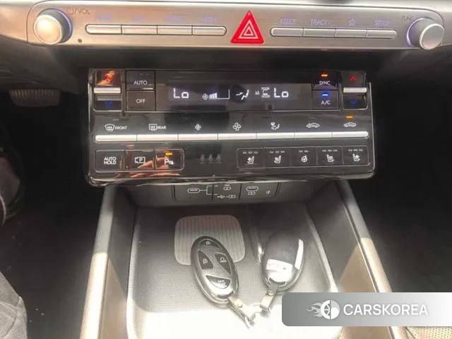 Hyundai Grandeur (GN7) id 2974710 из Кореи 9