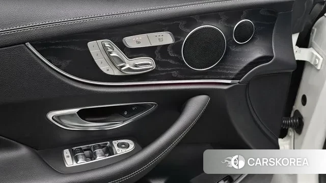 Mercedes-Benz E-Class W213 id 3582916 из Кореи 9