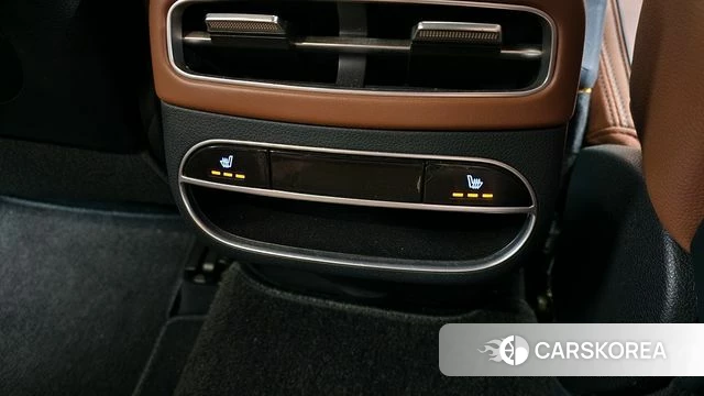 Genesis GV70 id 3941716 из Кореи 9