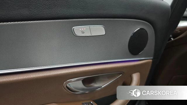 Mercedes-Benz E-Class W213 id 4351204 из Кореи 9