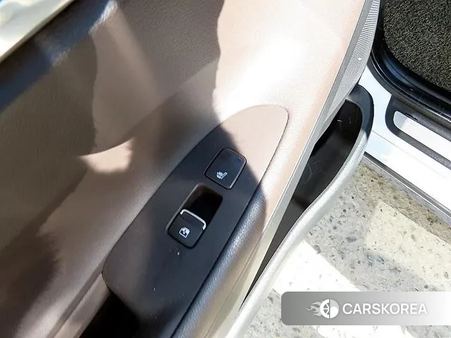 Hyundai The New Grandeur IG id 3444200 из Кореи 9