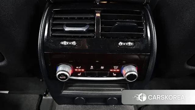 BMW 5 Series (G30) id 3568767 из Кореи 9