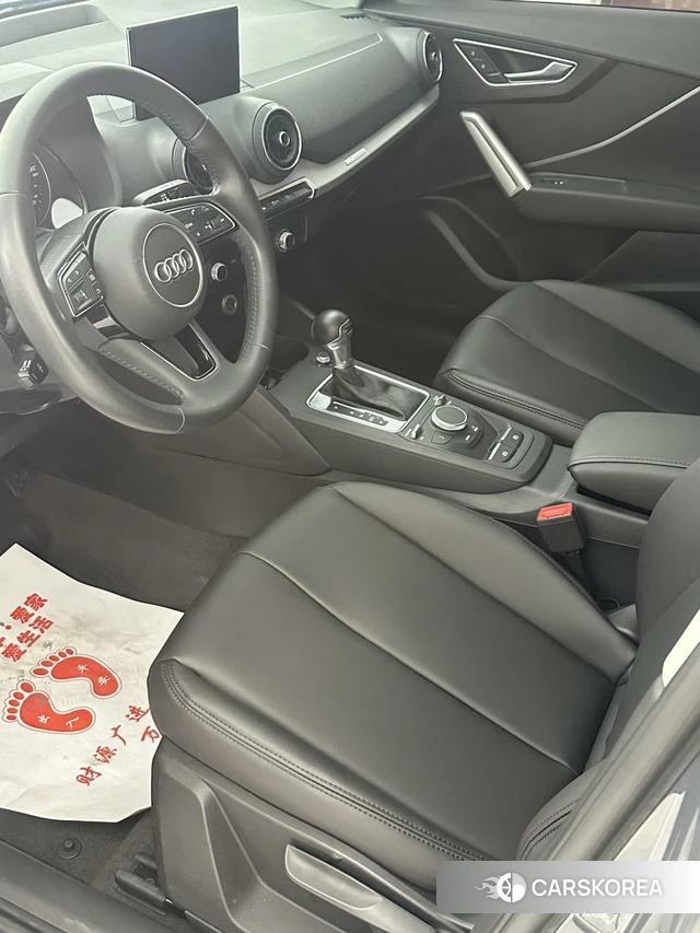 Audi Q2L id 4313832 из Китая 9