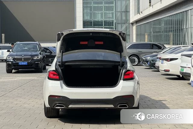 BMW 5 series id 4265103 из Китая 9