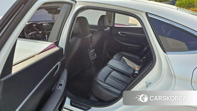 Hyundai Sonata (DN8) id 3942652 из Кореи 9