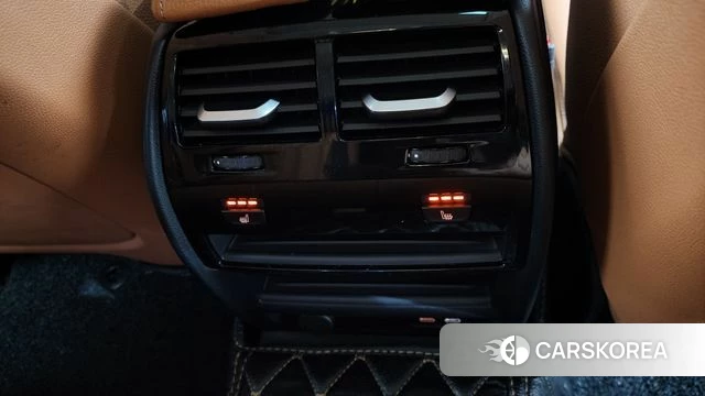 BMW 5 Series (G30) id 3860231 из Кореи 9