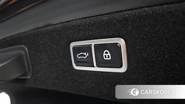 Genesis G90 (RS4) id 3576765 из Кореи 9