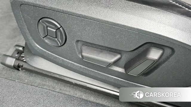 Audi Q3 (F3) id 4937031 из Кореи 9