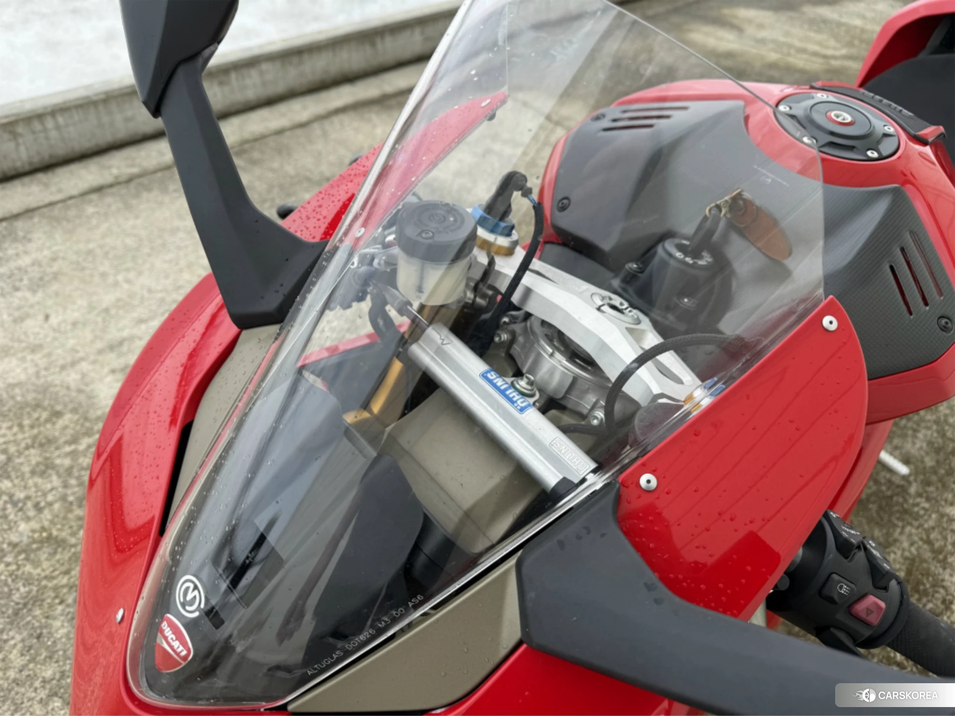 Ducati PANIGALE V4 S id 4373915 из Японии 9
