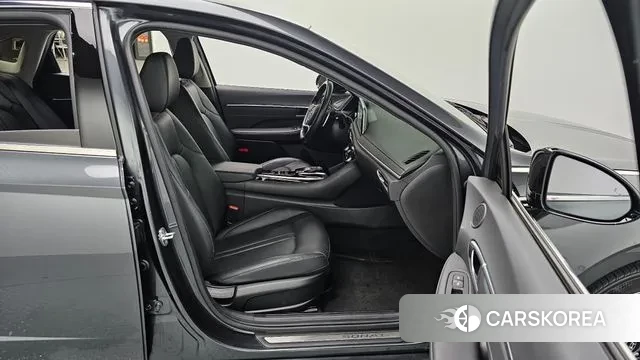 Hyundai Sonata (DN8) id 3003660 из Кореи 9