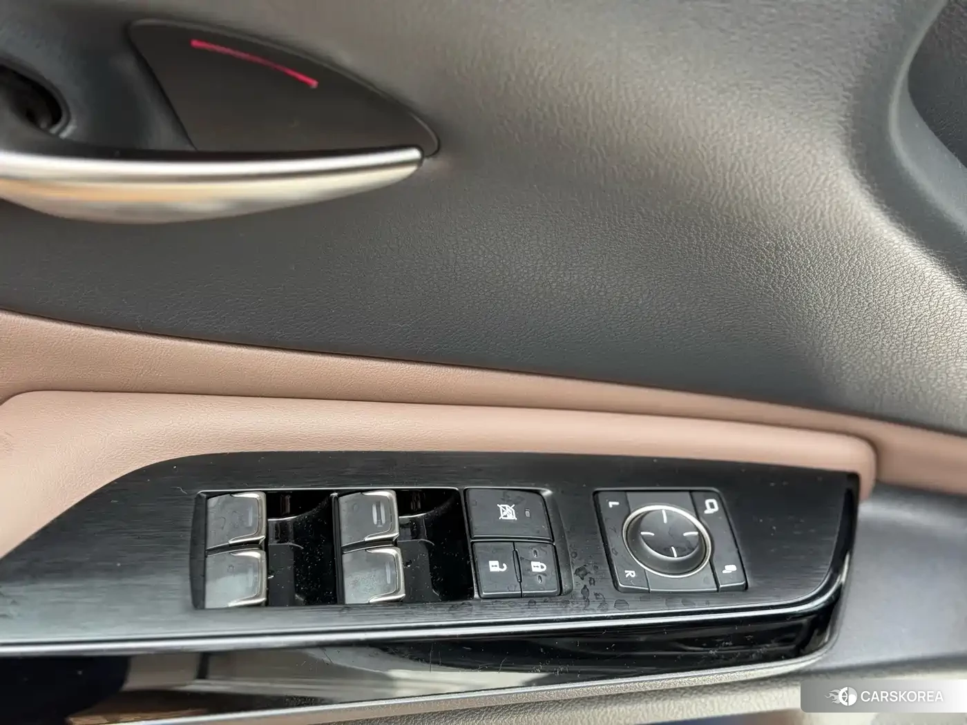 Lexus ES id 4559794 из Китая 9