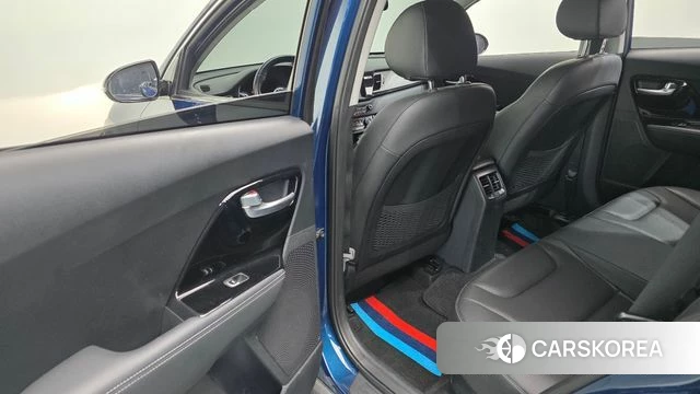 Kia Niro id 4285993 из Кореи 9