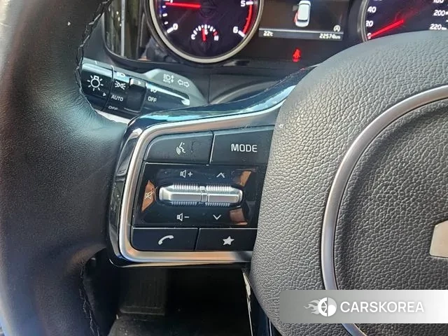 Kia Carnival 4th generation id 3420689 из Кореи 9