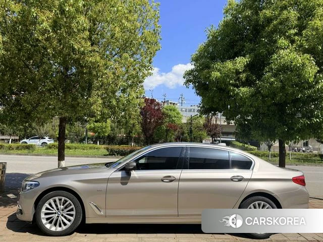 BMW 5 series id 4215086 из Китая 9
