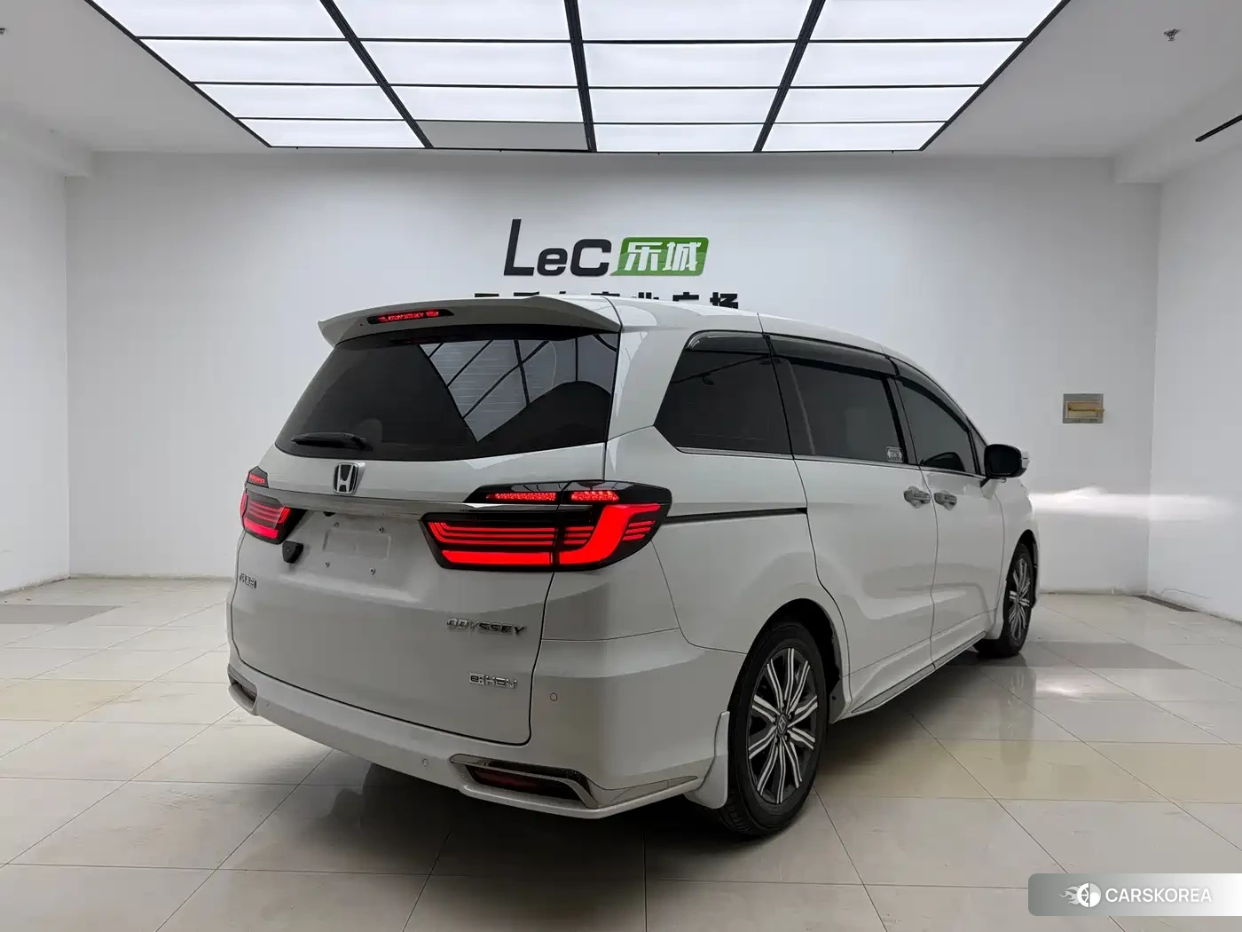 Honda Odyssey id 4559727 из Китая 9