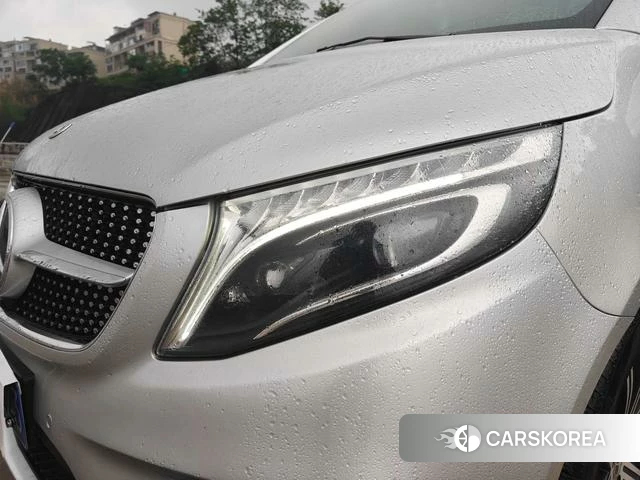 Mercedes-Benz V-class id 4273520 из Китая 9
